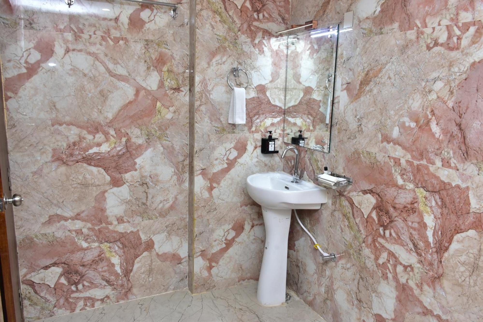 Hotel Jsr Ganga Varanasi Ngoại thất bức ảnh